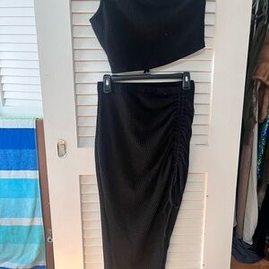 SHEIN Black Knit Crop Top & Ruched Skirt Set
